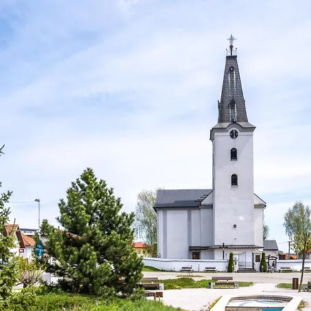 Cakyho Kuria - Mezonetovy S Krbom A Saunami * Smižany