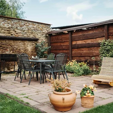 čákyho Kúria - Mezonetový S Krbom A Saunami Apartmán Smižany