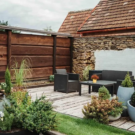 čákyho Kúria - Mezonetový S Krbom A Saunami Smižany