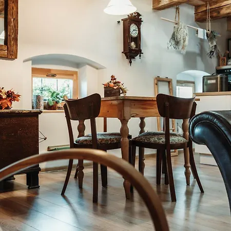 Cakyho Kuria - Mezonetovy S Krbom A Saunami Smižany