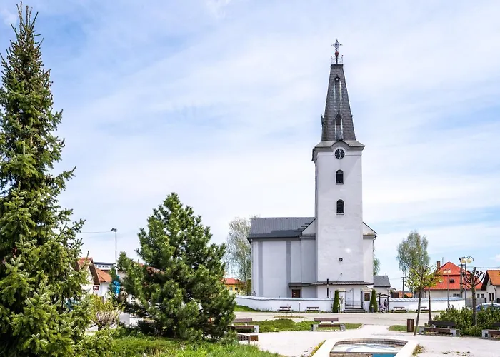 Cakyho Kuria - Mezonetovy S Krbom A Saunami * Smižany