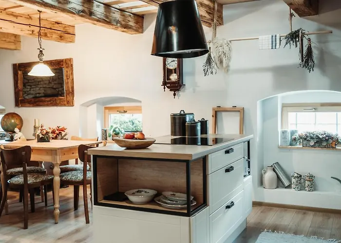 Cakyho Kuria - Mezonetovy S Krbom A Saunami Lägenhet Smižany