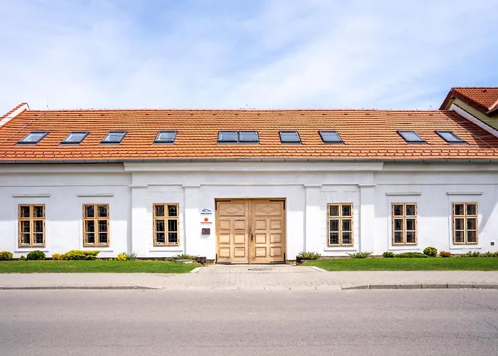 Cakyho Kuria - Mezonetovy S Krbom A Saunami דירה Smižany